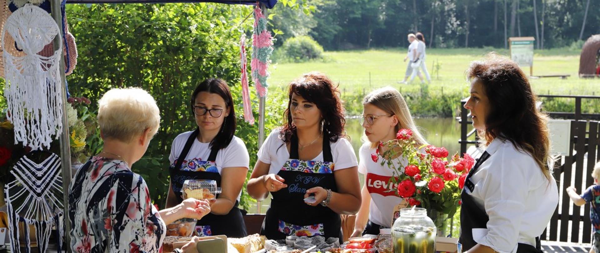Impreza pod hasłem „Miodownia staropolska” w Zabytkowym Zakładzie Hutniczym w Maleńcu