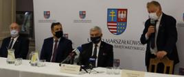 Poseł na Sejm RP Grzegorz Wojciechowski podczas przemówienia