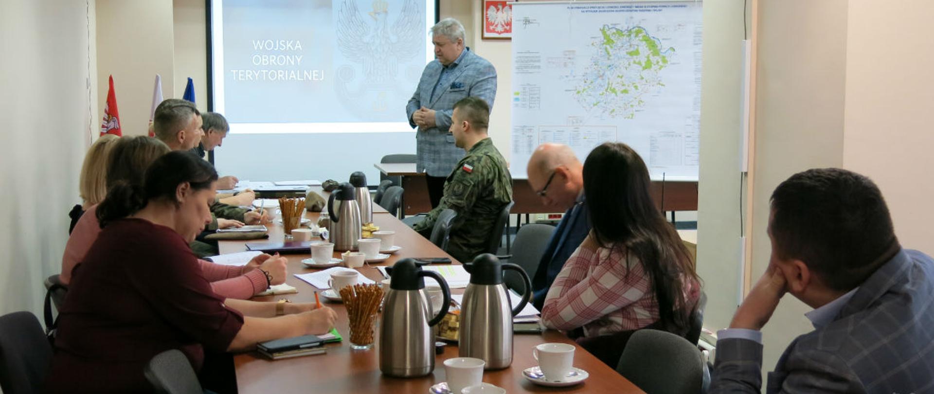 Uczestnicy odprawy szkoleniowej