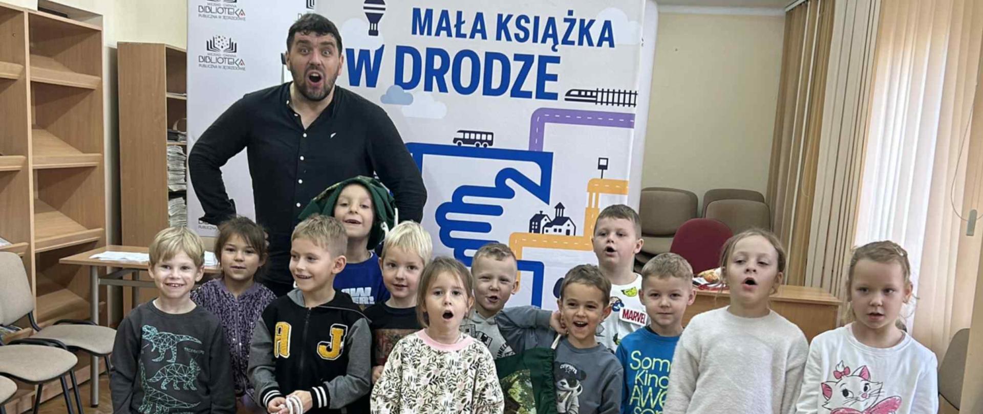 Mała książka w drodze