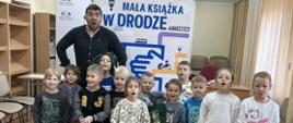 Mała książka w drodze