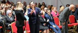Nauczyciele i dyrektorzy szkół podczas spotkania z wiceminister Edukacji Narodowej Katarzyną Lubnauer 