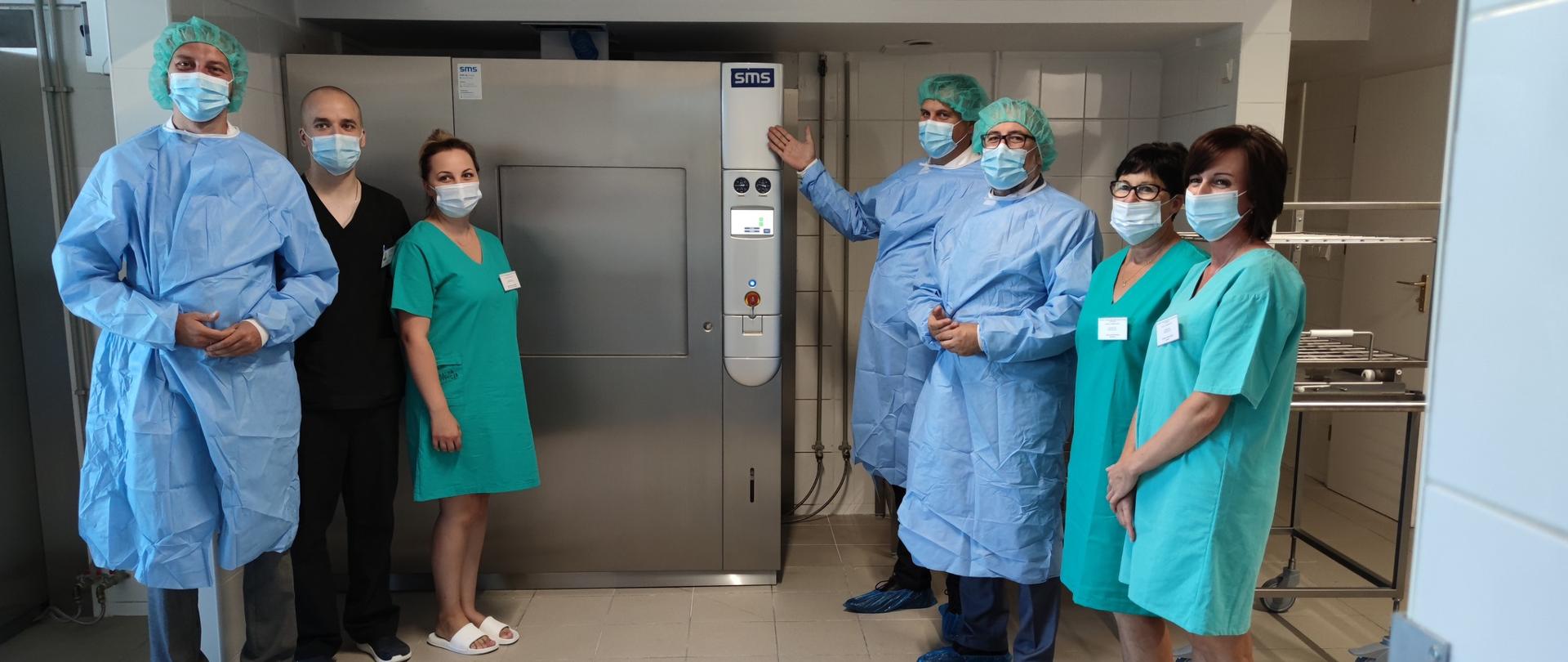 Sterylizatornia SPZZOZ w Przasnyszu zyskała nowe, profesjonalne urządzenie do sterylizacji narzędzi.