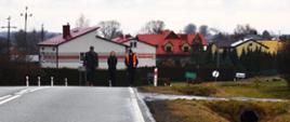 Spotkanie robocze dotyczące planowanej budowy chodnika w miejscowości Polichna Druga