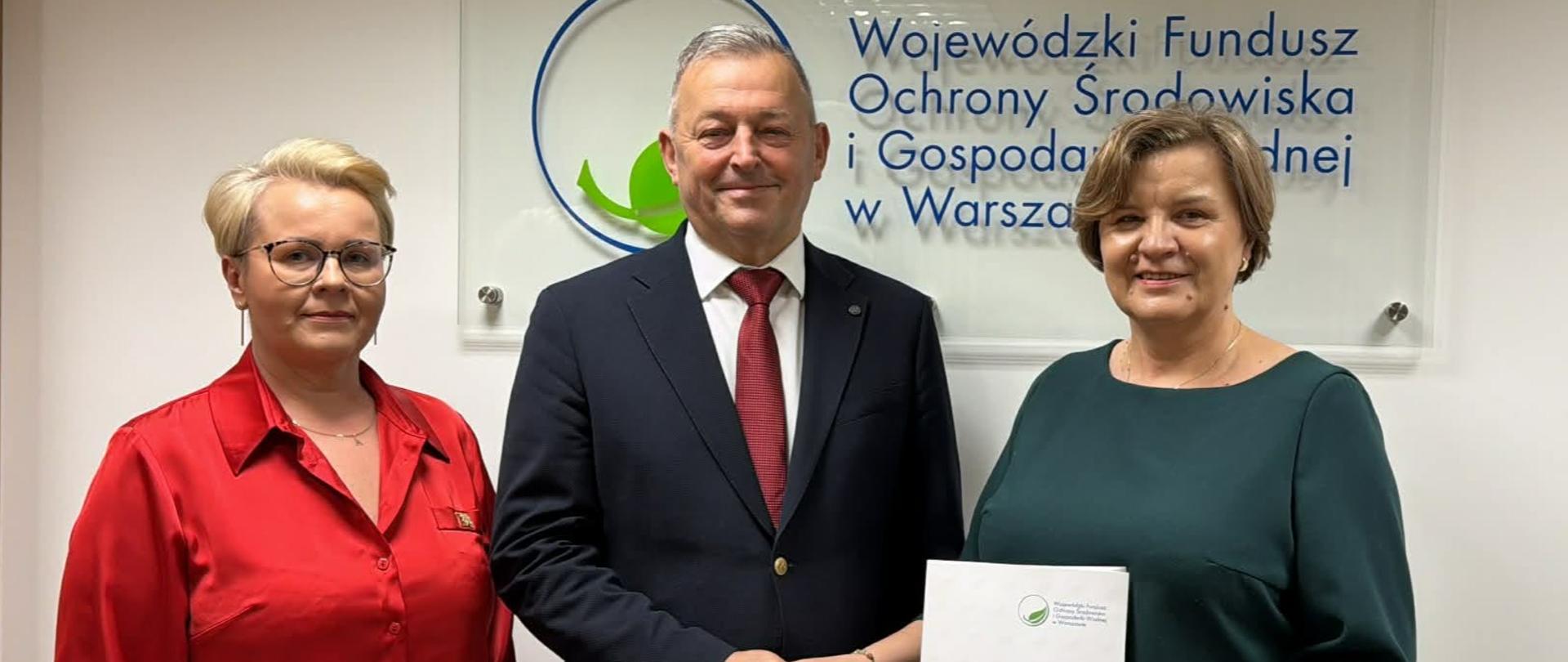 podpisanie_umowy_z_wfosigw_w_warszawie