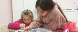 Uczestnicy popołudniowych zajęć w Centrum Aktywności Lokalnej w Ochoży