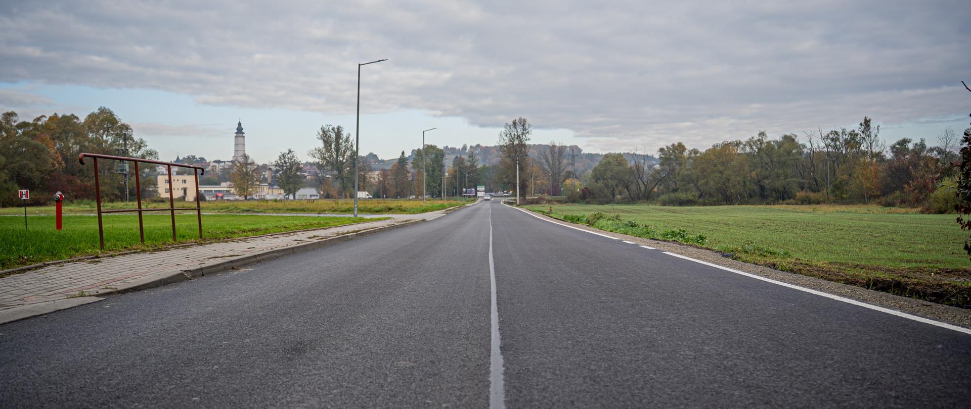 Odcinek drogi powiatowej nr 1484K Biecz – Korczyna – Libusza – Kobylanka, prowadzący od obwodnicy Biecza do ul. Tumidajskiego – drogi dojazdowej do stacji BP