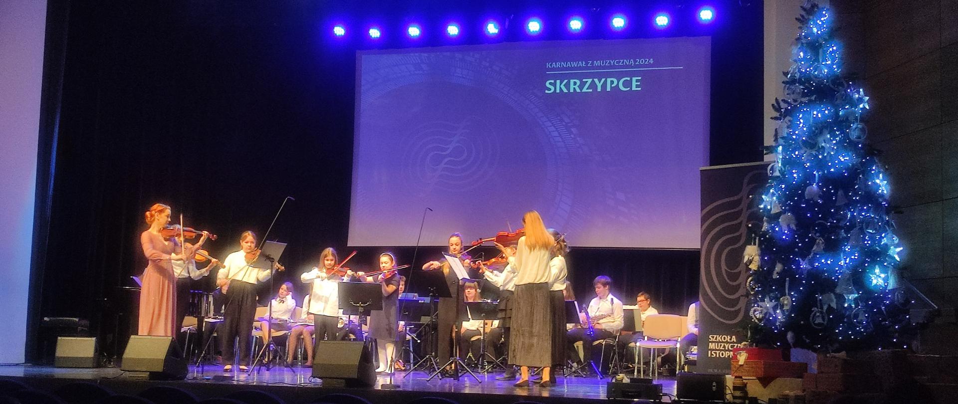 Muzycy na scenie 