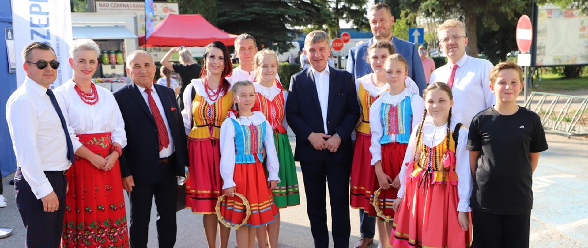 Zespół „Królewiaczki” to chluba Gminy Smyków i Powiatu Koneckiego