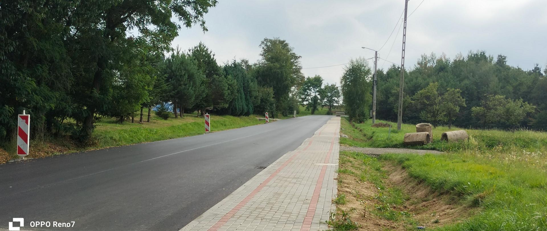 Budowa chodnika w kierunku Straszydle - Zimny Dział