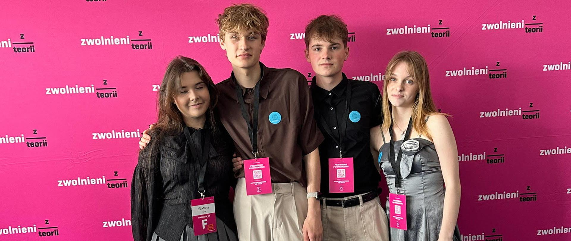 Projekt SoulCare Initiative w składzie Adam Bugno (2E), Kamilea Dzierbuń (2E), Wiktoria Ryznar (3A), Przemysław Kuchta (3B)