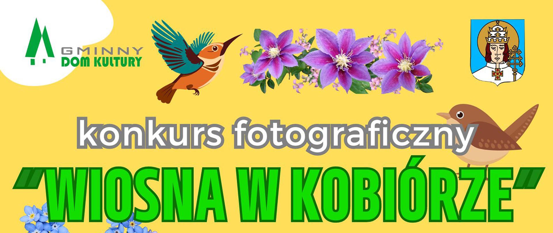 Informacja na żółtym tle o konkursie fotograficznym. W tle dwa ptaki i fioletowe kwiatki.
