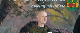 Dowódca 1 POBT gen. bryg. Mieczysław Gurgielewicz udziela wywiadu