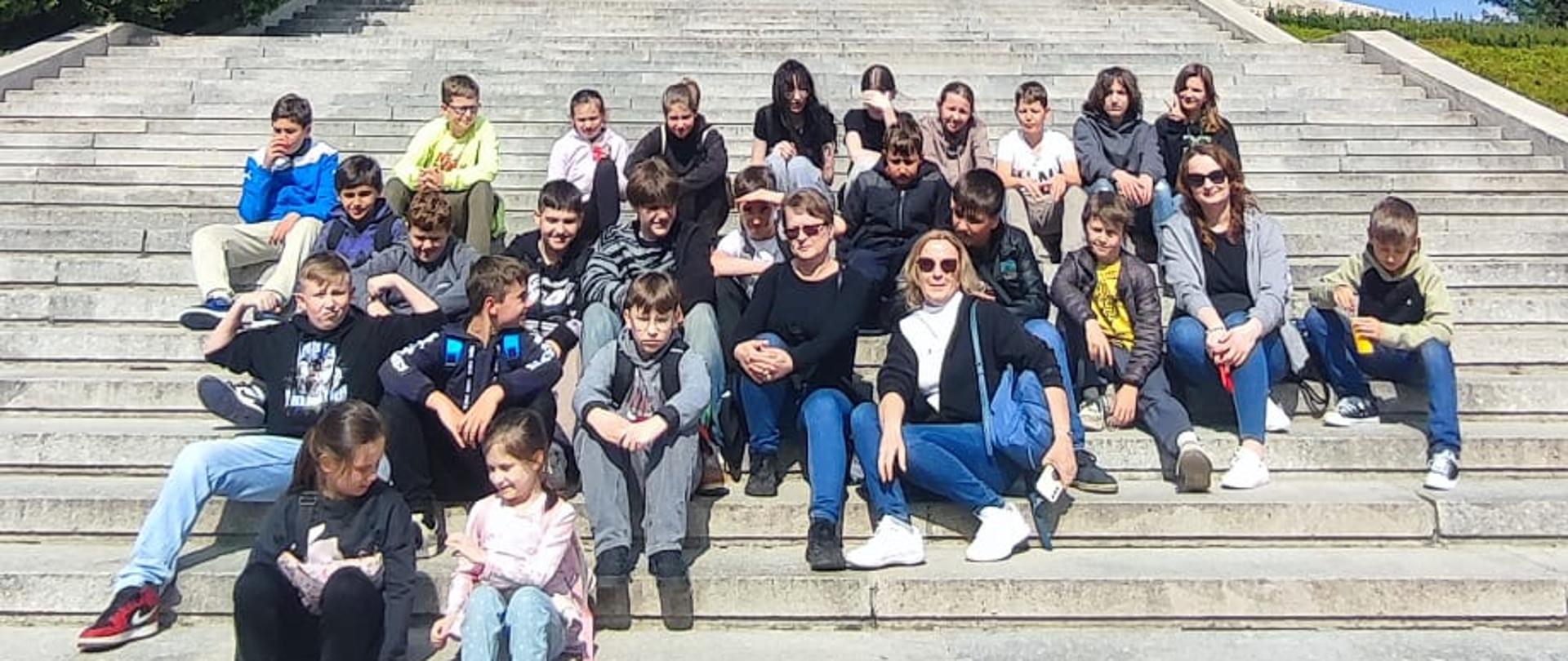 Wycieczka klas IV-VIII do Planetarium w Chorzowie 