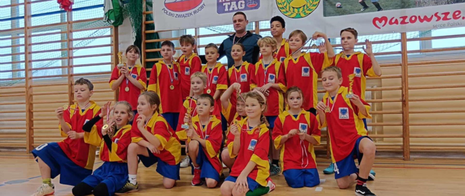 Halowe Mistrzostwa Powiatu Siedleckiego w Rugby Tag Szkół Podstawowych dziewcząt I chłopców z klas IV, V, VI.