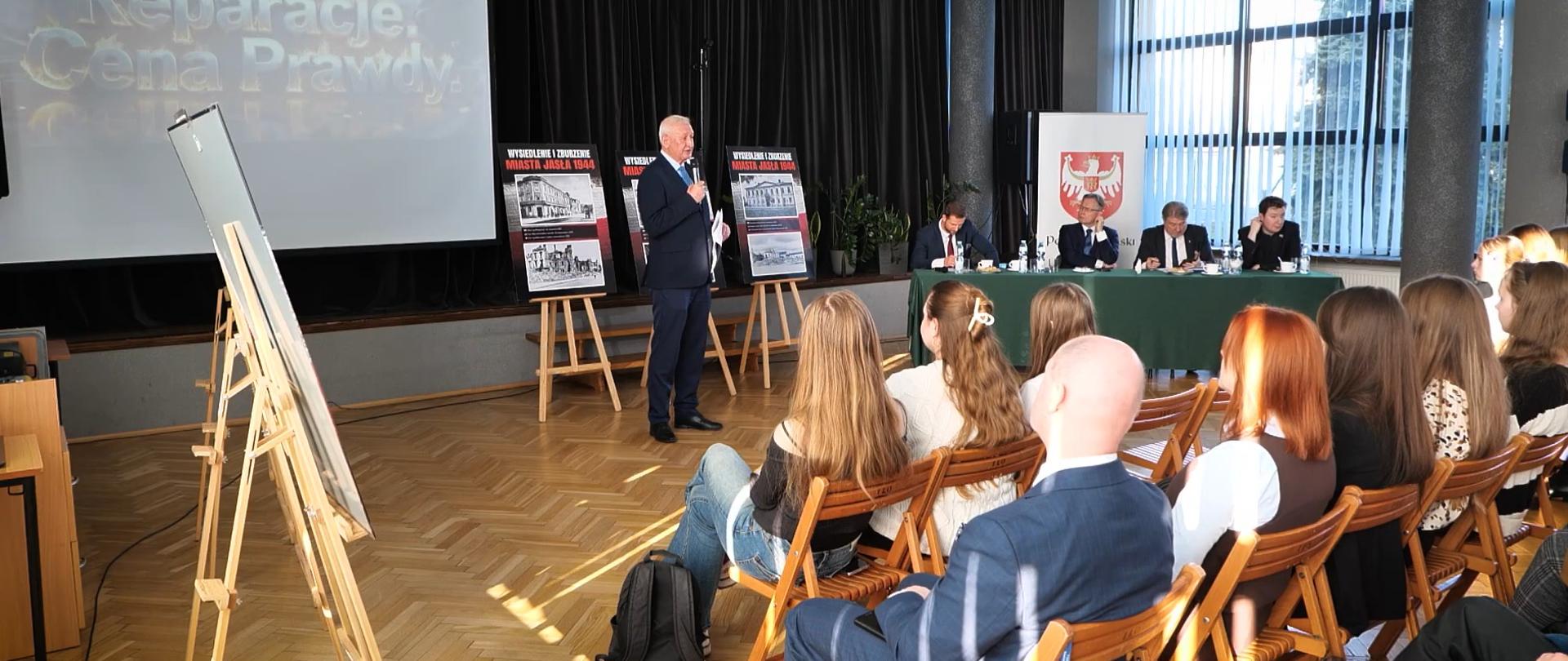 Konferencja: "Sprawiedliwość Historyczna – Jasielski wymiar roszczeń reparacyjnych"
