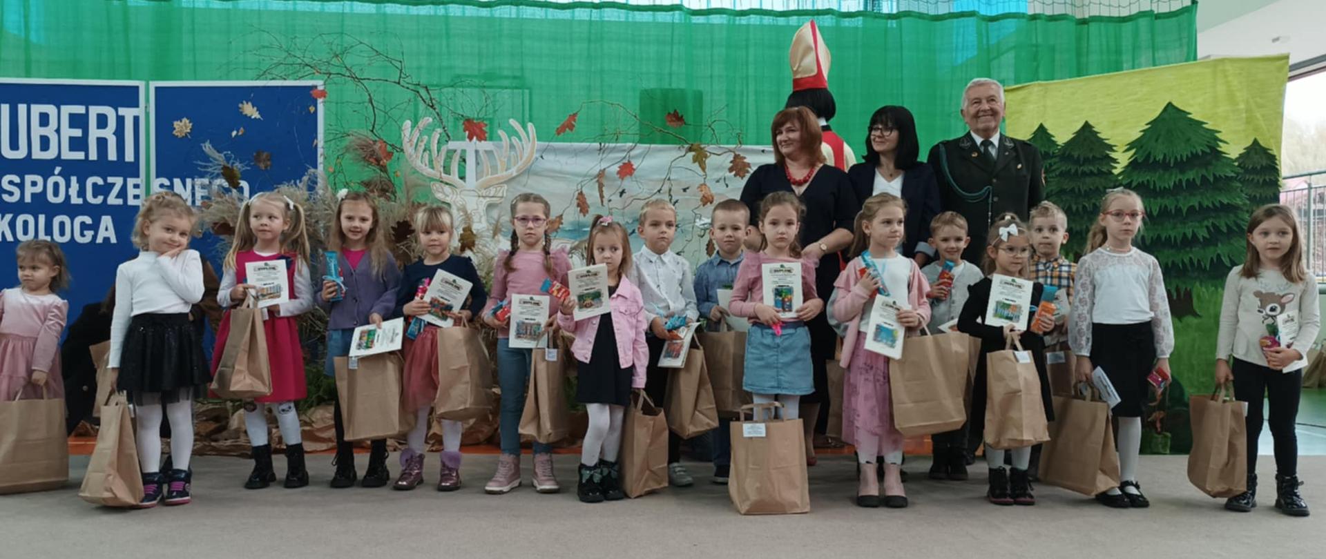 Laureaci konkursu plastycznego