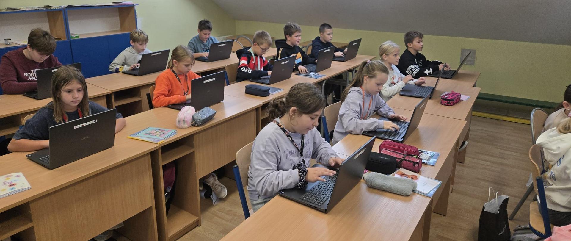 Nowoczesna pracownia AI w naszej szkole