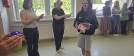 Rozstrzygnięcie wewnątrz szkolnego konkursu plastycznego "Makulatura to nie śmieci". 