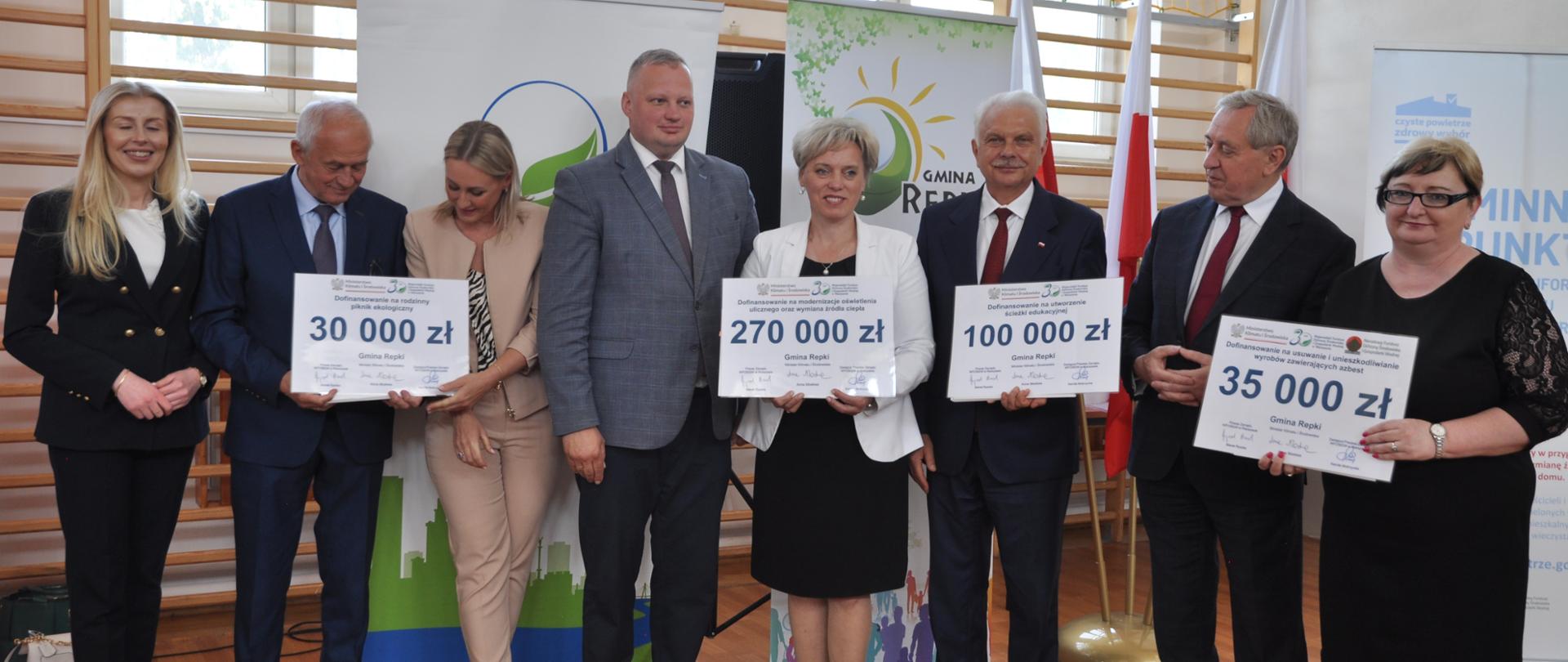 Przyznane czeki dla Gminy Repki