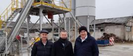 Od lewej: Pan Tomasz Andruszkiewicz - Sekretarz Gminy Zawady, Pan Krzysztof Wądołowski - Wójt Gminy Zawady, Pan Andrzej Jankowski -Wójt Gminy Brańsk