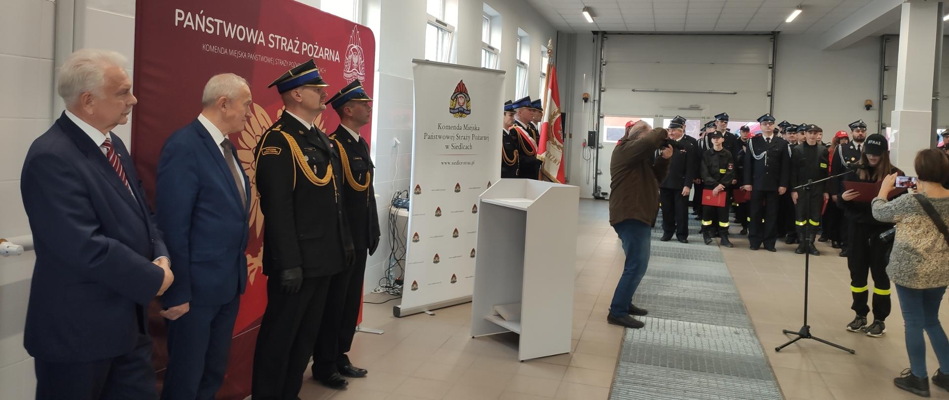 Druhna_Oliwia_Gałązka_w_imieniu_wszystkich_MDP_podziękowała_władzom_rządowym_za_tak_wspaniałą_inicjatywę