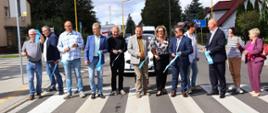 Na zdjęciu widać: Brunon Wolski Burmistrz Miasta i Gminy Kaczory, Pani Skarbnik Agnieszka Grabarska, Inni Uczestnicy Wydarzenia