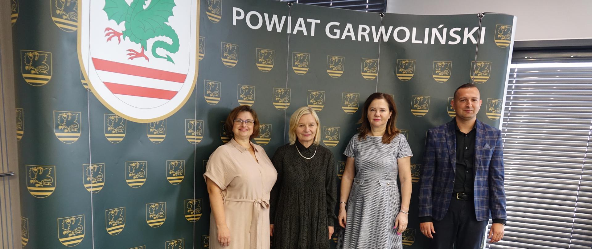 Wręczenie aktów powołania na stanowisko Dyrektorów.
