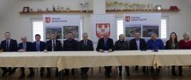 podpisanie umowy na przebudowę dróg powiatowych