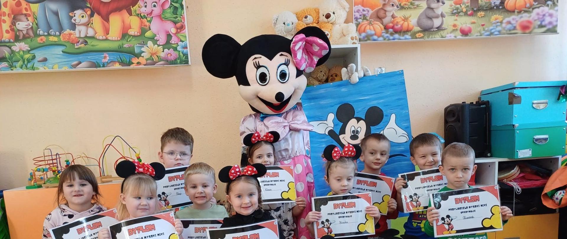 DZIEŃ MYSZKI MIKI