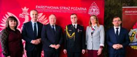 Uroczysta zbiórka w Ostrowcu Świętokrzyskim i zdanie obowiązków Zastępcy Komendanta Powiatowego Państwowej Straży Pożarnej – bryg. Tomasza Łyjaka
