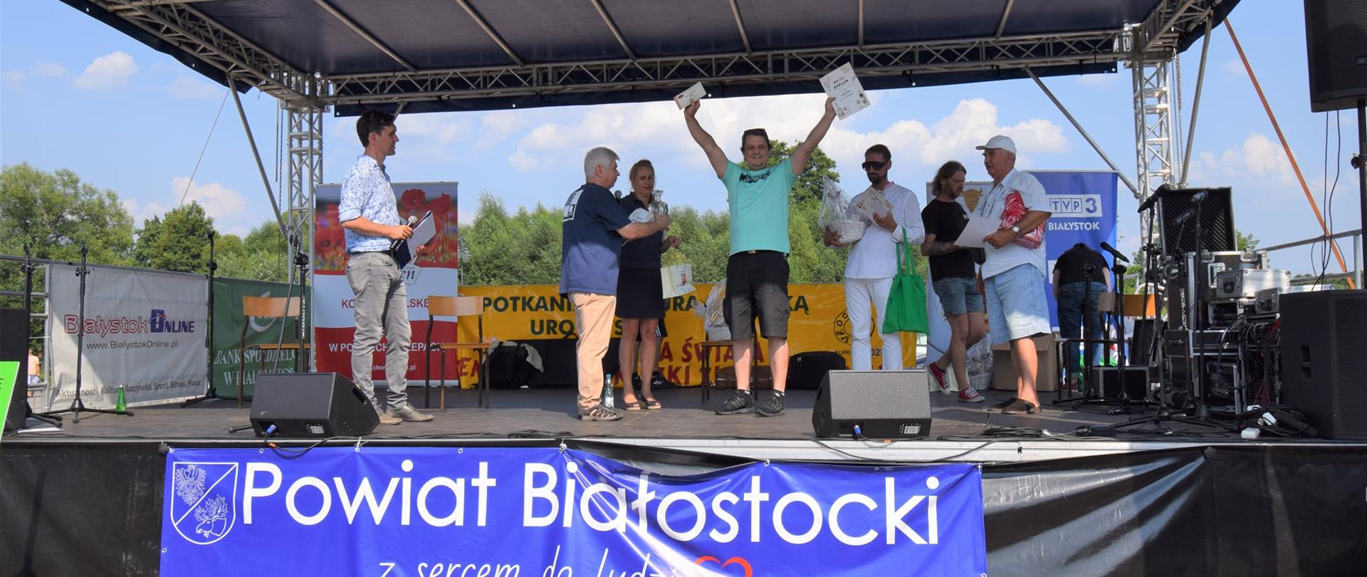 XXV Uroczysko - nagrody dla laureatów dwóch konkursów
