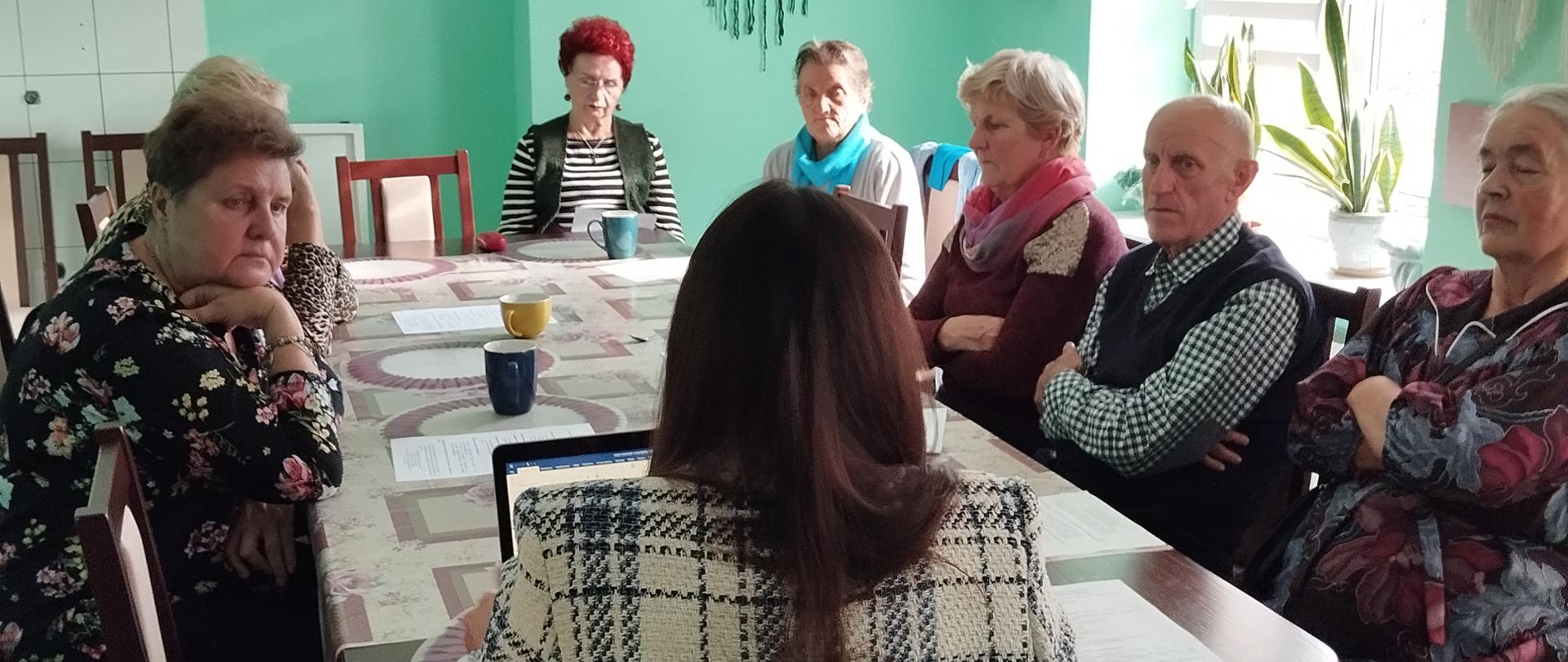 Spotkanie uczestników Klubu „Senior+” z radcą prawnym