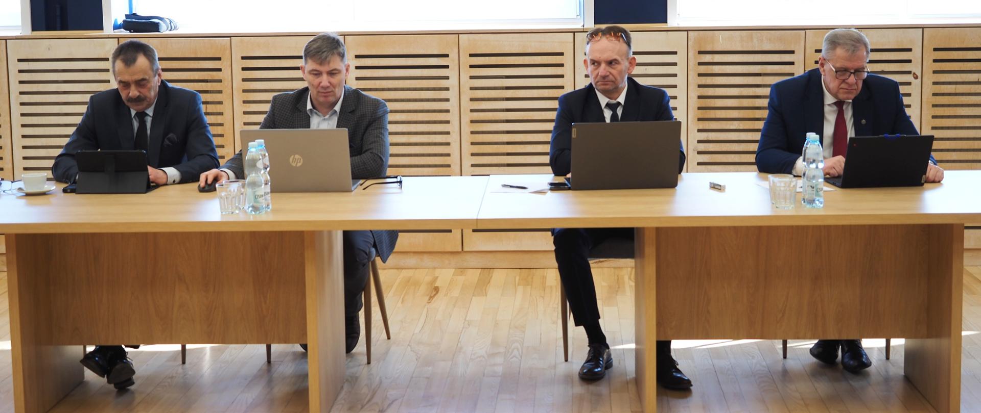 Obrady XVI sesji Rady Powiatu w Bielsku Podlaskim, 19 lutego 2026 r