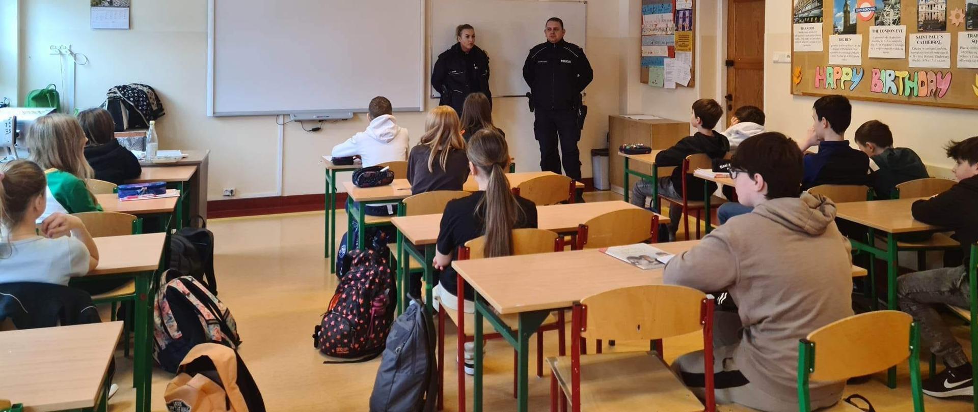 SPOTKANIE Z POLICJANTAMI