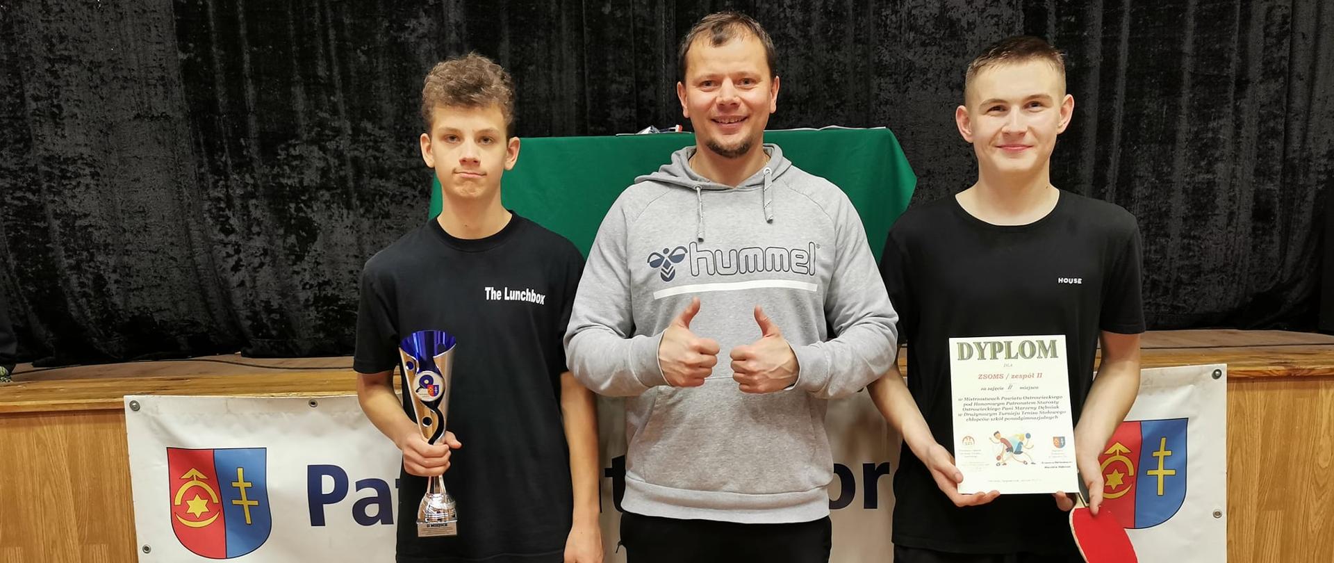 Uczniowie SMS-u zajęli drugie miejsce w Turnieju Tenisa Stołowego