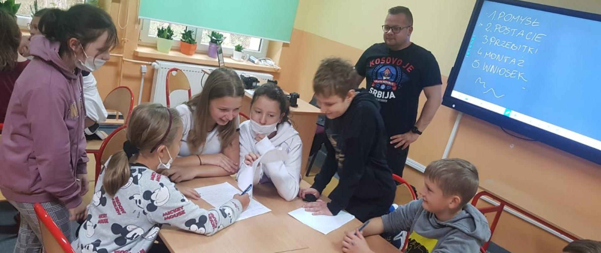 „QMarzeniom” w SP w Łaźcu