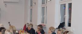 ZŁOTY JUBILEUSZ PAR MAŁŻEŃSKICH - MIESZKAŃCY PRZYBYLI NA UROCZYSTOŚĆ