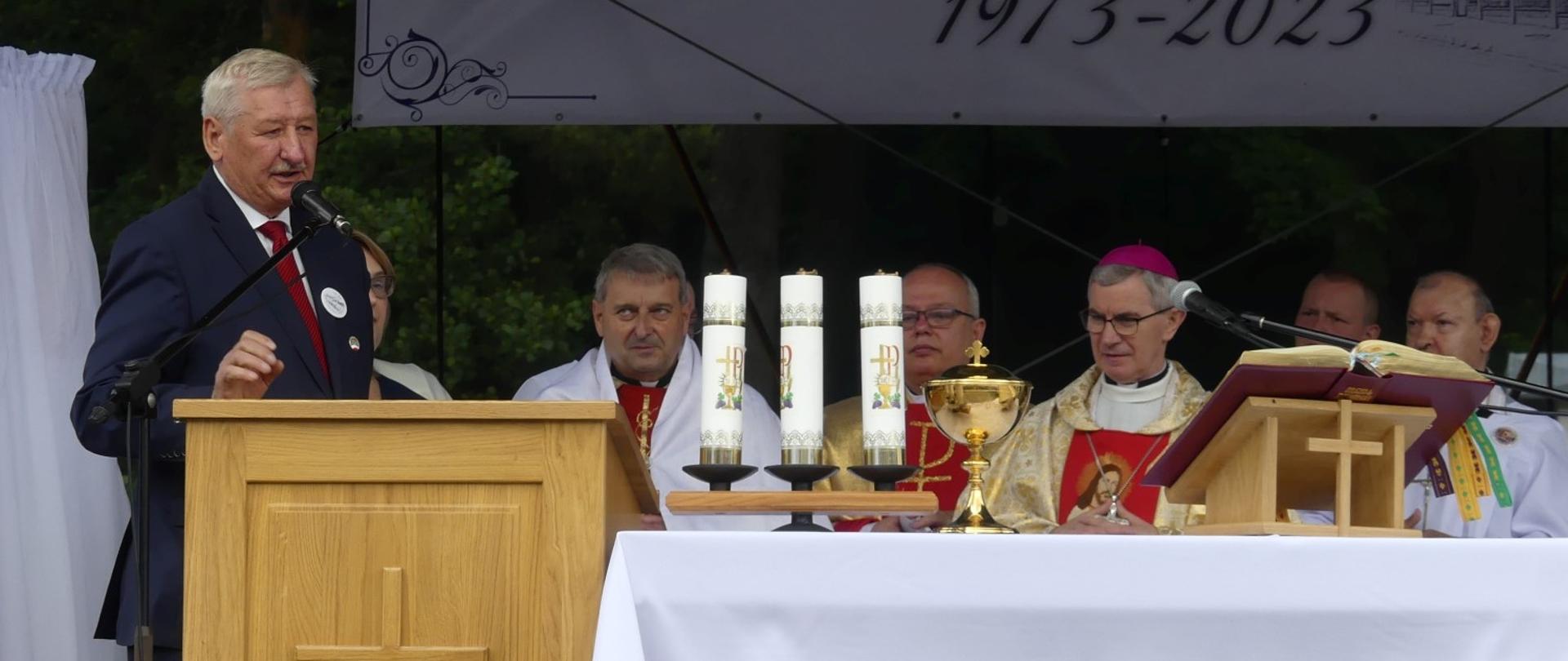 Jubileusz 50-lecia Domu Pomocy Społecznej w Foluszu