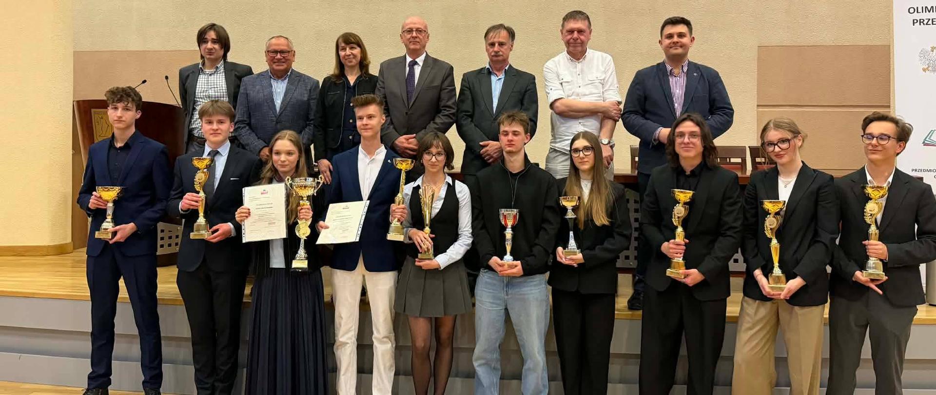 Igor Orzechowski wśród laureatów i finalistów XIII Olimpiady Wiedzy o Unii Europejs