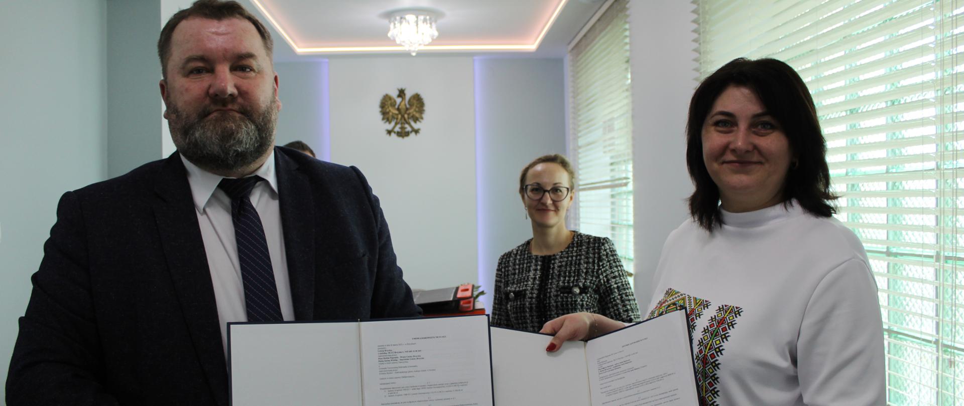 Przekazanie pomocy rzeczowej dla mieszkańców Gromady Dobrianka