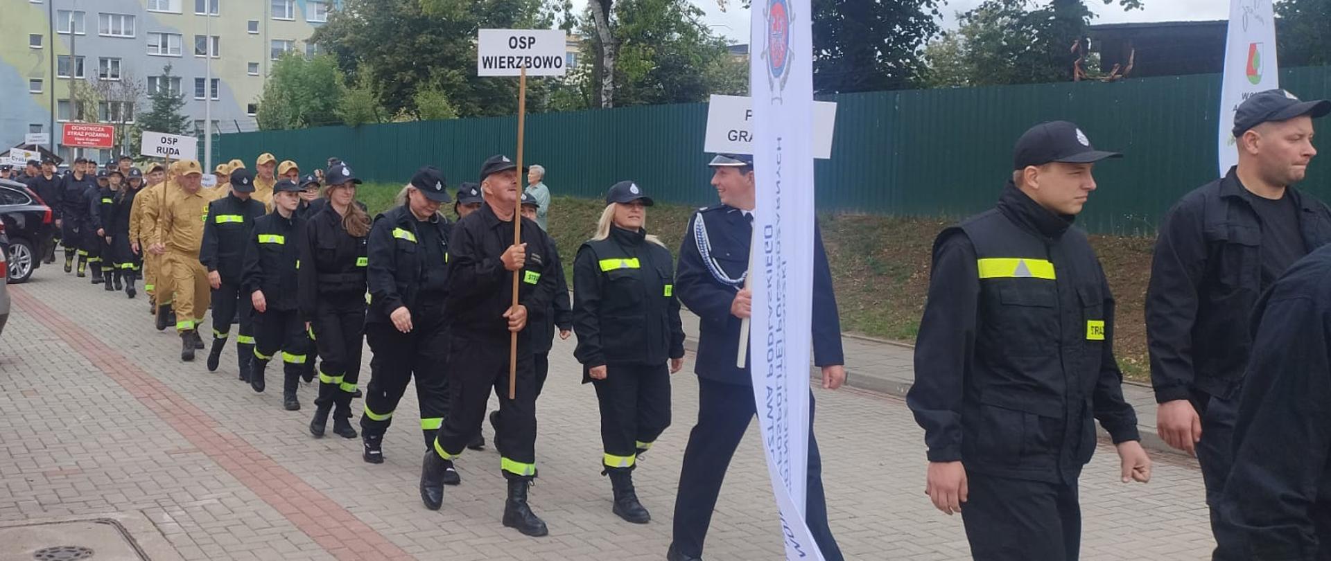 Drużyny OSP Ruda i OSP Wierzbowo reprezentowały powiat grajewski w zawodach wojewódzkich