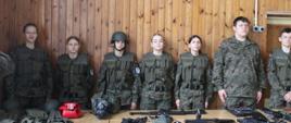 Uczniowie Oddziału Przygotowania Wojskowego w I LO