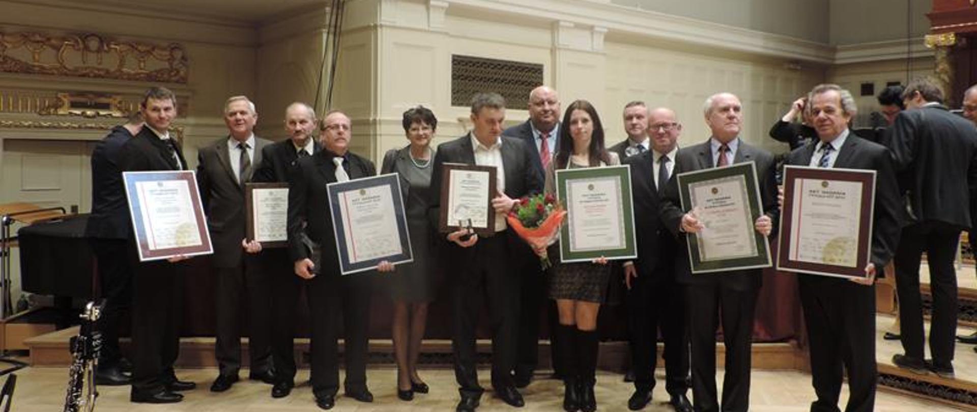 Gmina Kaczory otrzymała nagrodę jakości „HIT 2015”