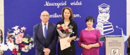 Wręczenie Nagrody Starosty Dąbrowskiego z okazji Dnia Edukacji Narodowej