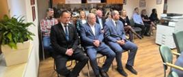 Uroczysta sesja - podpisanie porozumienia o kontynuacji współpracy z Gminą Redzikowo.