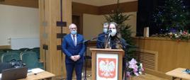 Kamila Stankiewicz przy mównicy 