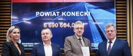 Pieniądze na rozbudowę drogi dla Powiatu