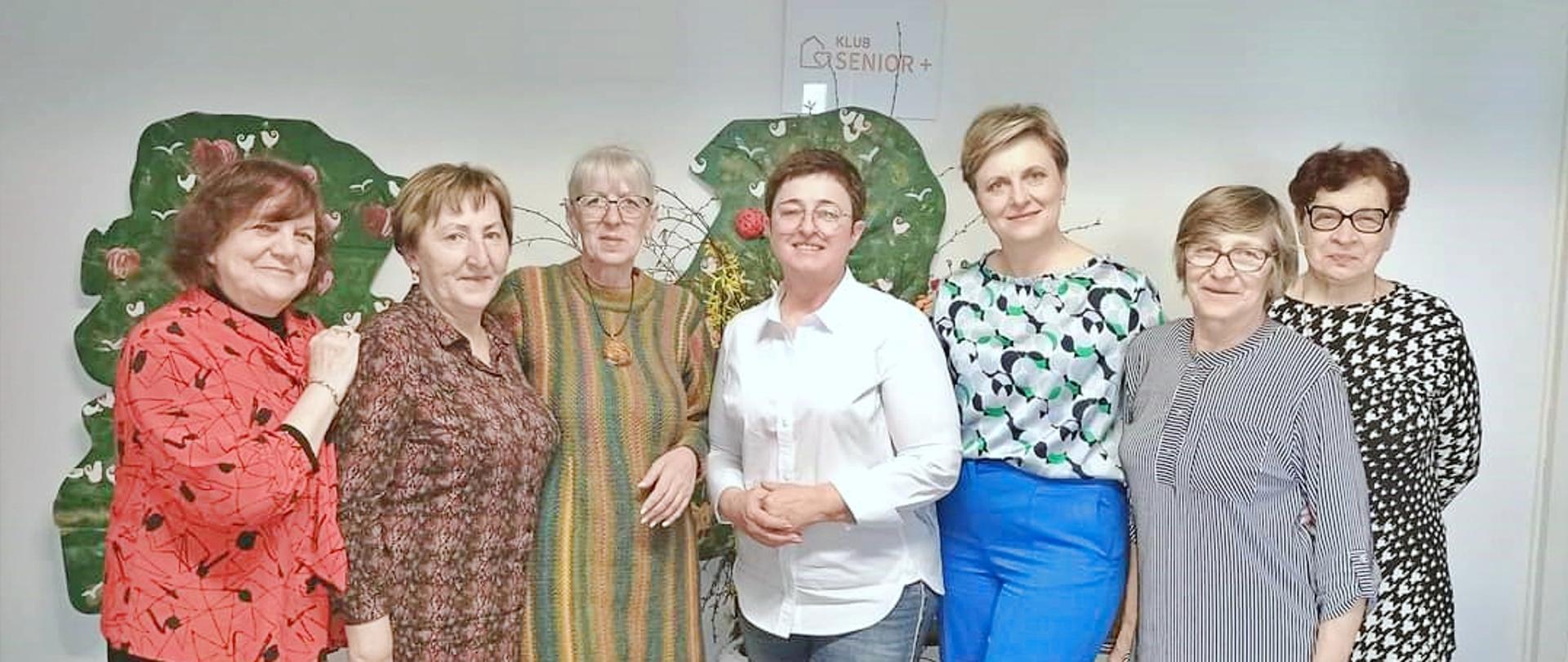 obchody świąt wielkanocnych w klubie seniora