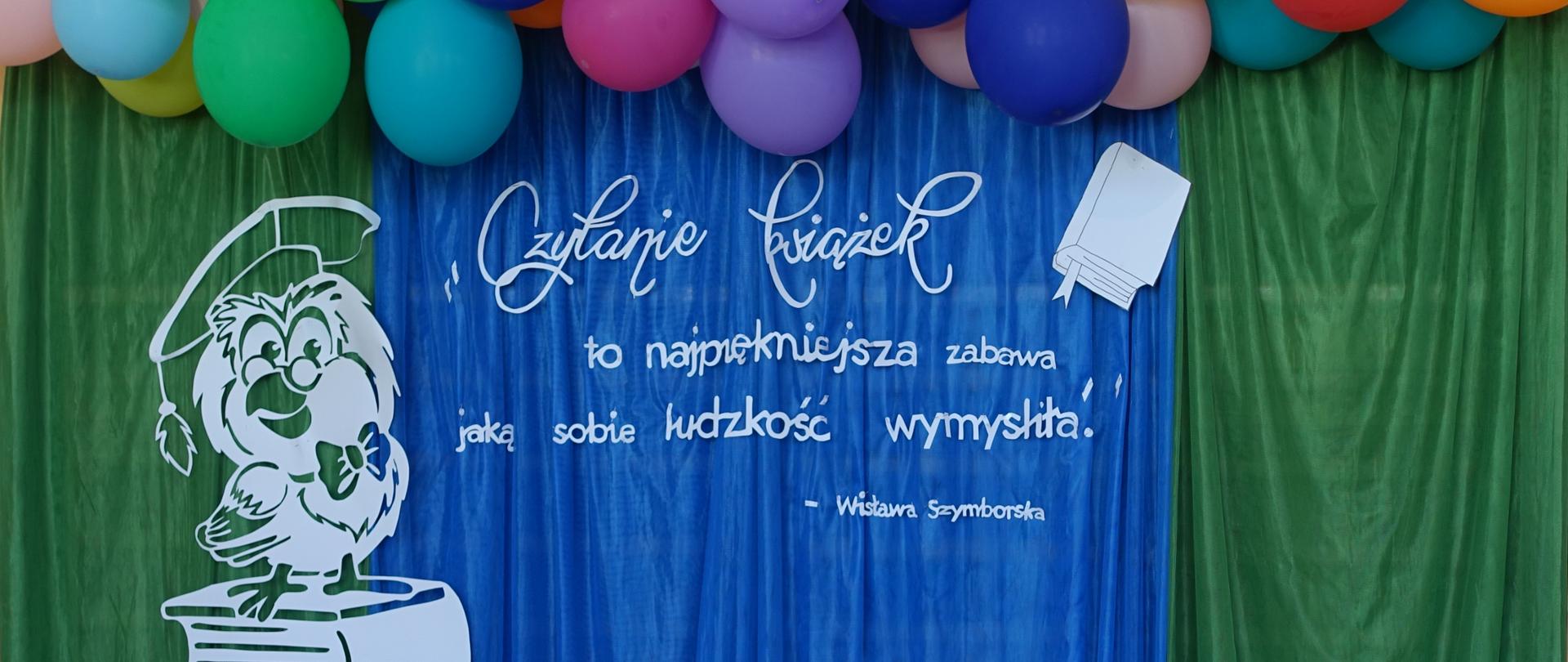 Dekoracja - Czytanie książek to najpiękniejsza zabawa jaką sobie ludzkość wymyśliła